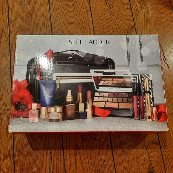 NEW Estee Lauder Travel Train Case Limited Edition Cosmetic Makeup Bag